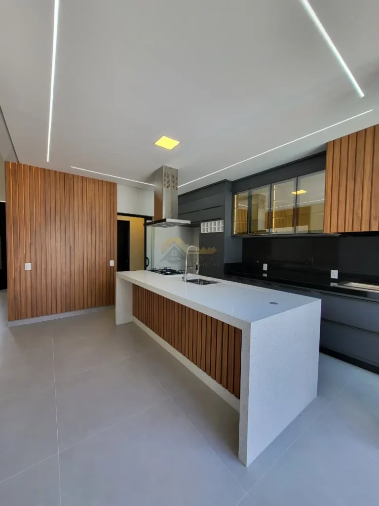 Casa a venda em Indaiativa Mantova h18